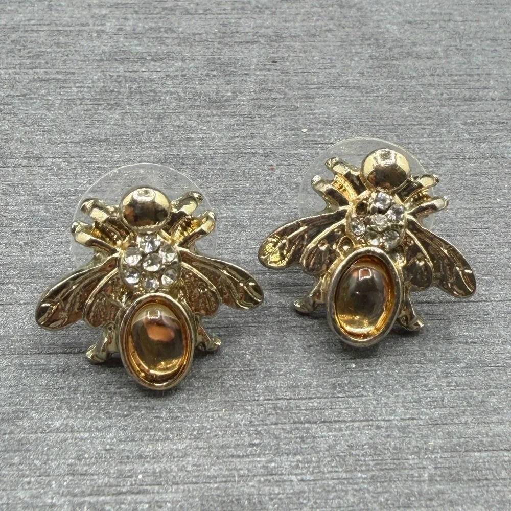 Amber & Gold Tone Bee Stud Earrings Rhinestone Insect Statement Jewelry Pierced